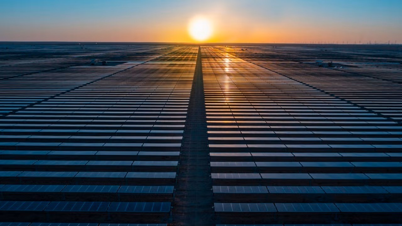 الطاقة الشمسية في المملكة العربية السعودية: الواقع الحالي وآفاق المستقبل